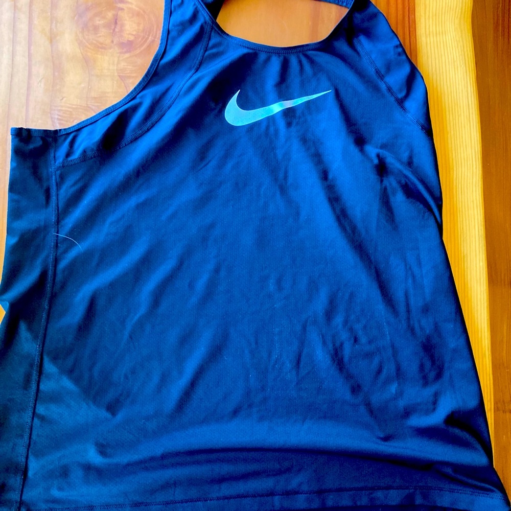 Large Womens Nike black tank